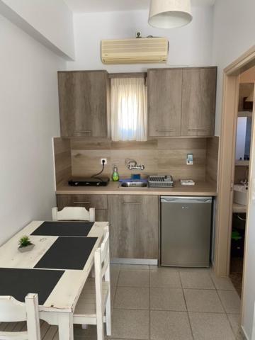 Niriides Rooms Kionia Exterior foto
