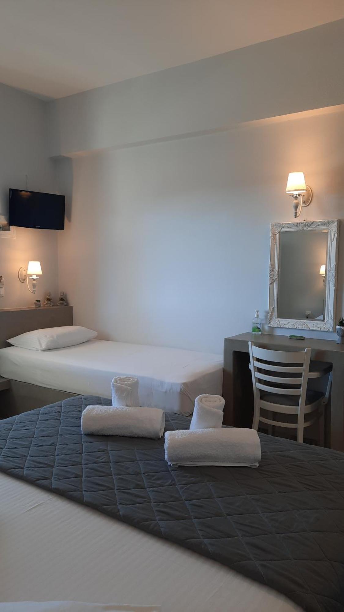 Niriides Rooms Kionia Exterior foto